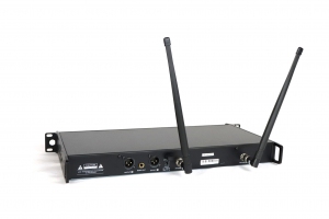 RFIntell QL7R/T1-B 720,500-754,000 МГц 2-канальная радиосистема с 2-мя ручными микрофонами в Красноармейске